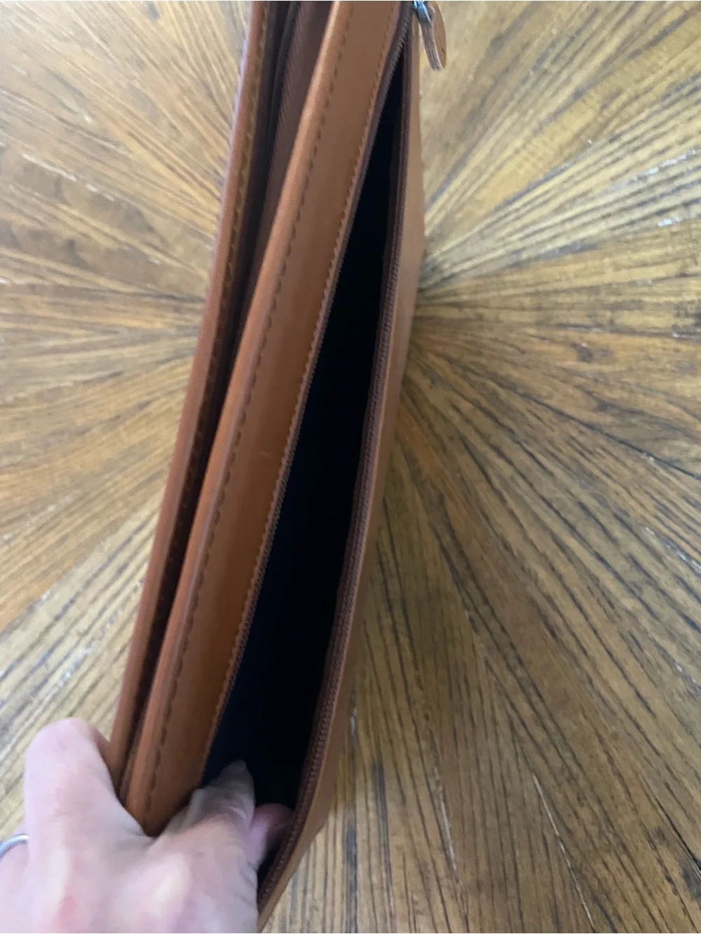 Leather Zip Portfolio Organizer in Cognac Brown